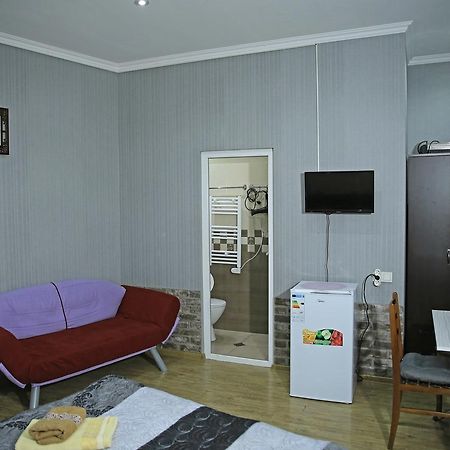 Guest House Beautiful Tbilisi On Khidistavi Street Exterior foto