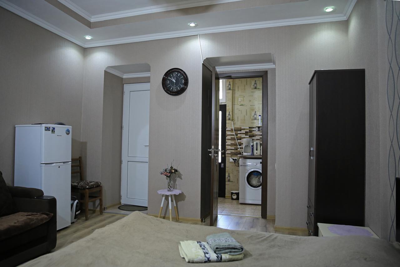 Guest House Beautiful Tbilisi On Khidistavi Street Exterior foto