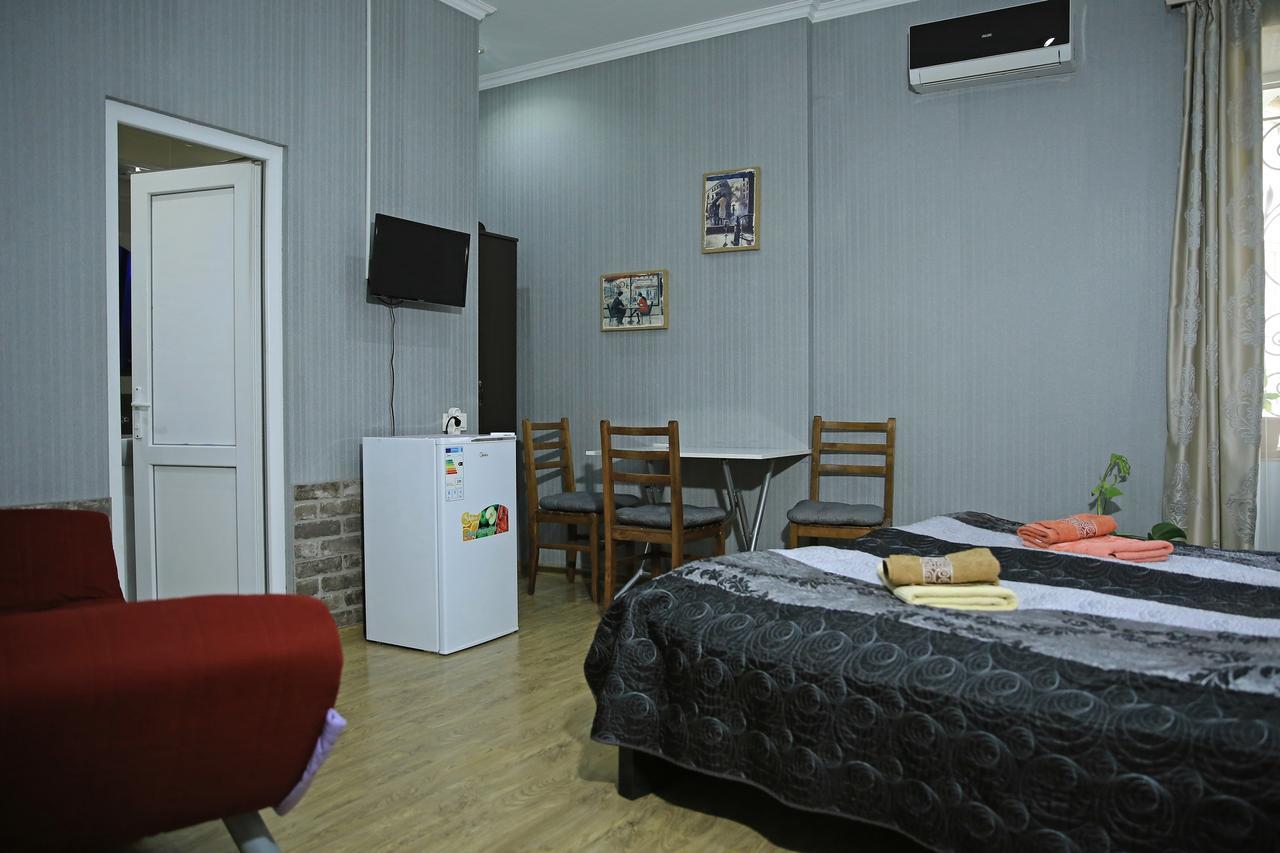 Guest House Beautiful Tbilisi On Khidistavi Street Exterior foto